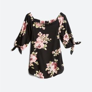 Status Off Shoulder Blouse XL EUC